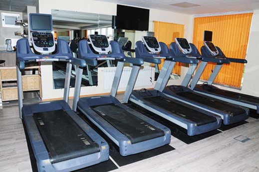 غير إلاَ مبغيتيش تريني: الإشتراك في نادي "غولد فيتنيس" ب 5000 درهم فقط غير إلاَ مبغيتيش تريني: الإشتراك في نادي "غولد فيتنيس" ب 5000 درهم فقط