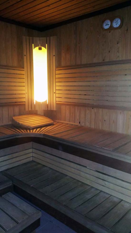 غير إلاَ مبغيتيش تريني: الإشتراك في نادي "غولد فيتنيس" ب 5000 درهم فقط غير إلاَ مبغيتيش تريني: الإشتراك في نادي "غولد فيتنيس" ب 5000 درهم فقط