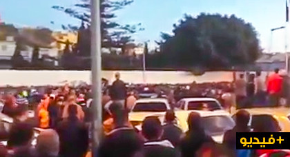 تدفق أمواج بشرية من "مهربي السلع" على معبر فرخانة يتسبب في ازدحام غير مسبوق + فيديو