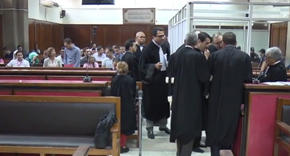 هذا كل ما دار في جلسة محاكمة الزفزافي و رفاقه.. المحكمة تؤجل النظر في الملفات إلى 5 دجنبر هذا كل ما دار في جلسة محاكمة الزفزافي و رفاقه.. المحكمة تؤجل النظر في الملفات إلى 5 دجنبر