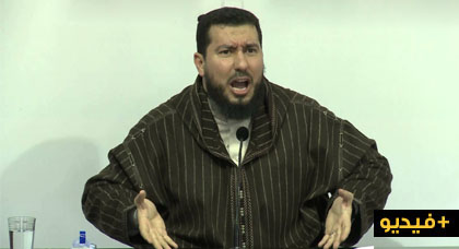محمد بونيس.. العُجب سبيل هلاك .. فاحذره يا مسلم