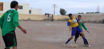 وفاء/اتحاد الدريوش يكرمان جمعية/نجم أزلاف بخماسية نظيفة وفاء/اتحاد الدريوش يكرمان جمعية/نجم أزلاف بخماسية نظيفة
