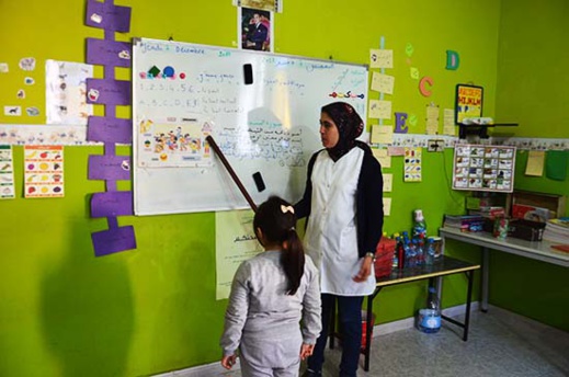 الناظور أول محطة في برنامج سعيد الفكاك رئيس مؤسسة الحسن الثاني للأعمال الإجتماعية الناظور أول محطة في برنامج سعيد الفكاك رئيس مؤسسة الحسن الثاني للأعمال الإجتماعية