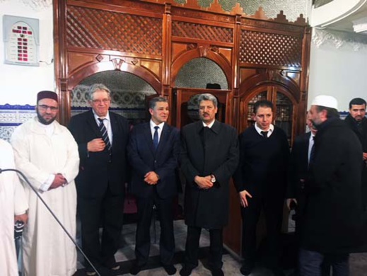 إنطلاق برامج الهيئة التنفيذية لمسلمي بلجيكا عبر القناة الوطنية الرسمية الفلمنكية إنطلاق برامج الهيئة التنفيذية لمسلمي بلجيكا عبر القناة الوطنية الرسمية الفلمنكية