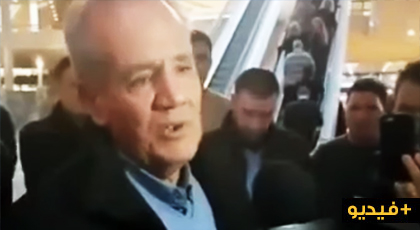 الزفزافي الأب يكشف: ناصر طالب بالتبرع بكلية لأخيه إن توفي بعد الإضراب عن الطعام الزفزافي الأب يكشف: ناصر طالب بالتبرع بكلية لأخيه إن توفي بعد الإضراب عن الطعام