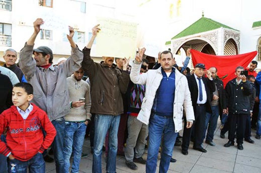 ساكنة الناظور تتضامن مع الفلسطينيين وترفض القرار  الجائر للرئيس الأمريكي 