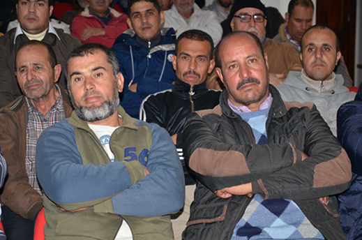 مهنيو "النقل الحضري" بالناظور يستنكرون "القرار الصهيوني ضد القدس" ويطالبون بتجويد وضعيتهم المهنية مهنيو "النقل الحضري" بالناظور يستنكرون "القرار الصهيوني ضد القدس" ويطالبون بتجويد وضعيتهم المهنية