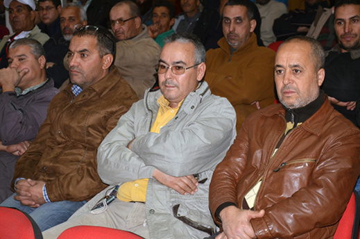 مهنيو "النقل الحضري" بالناظور يستنكرون "القرار الصهيوني ضد القدس" ويطالبون بتجويد وضعيتهم المهنية مهنيو "النقل الحضري" بالناظور يستنكرون "القرار الصهيوني ضد القدس" ويطالبون بتجويد وضعيتهم المهنية