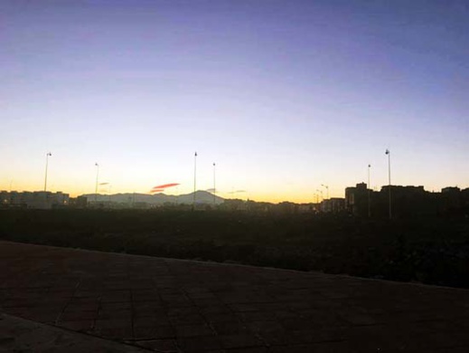 بالصور.. لوحة جميلة رسمت على سماء الناظور أثناء الغروب تثير فضول المواطنين بالصور.. لوحة جميلة رسمت على سماء الناظور أثناء الغروب تثير فضول المواطنين