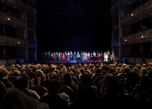 ريفية مهتمة بشؤون المهاجرين بإسبانيا تتوج بالجائزة السنوية التي تمنحها بلدية مالقا ريفية مهتمة بشؤون المهاجرين بإسبانيا تتوج بالجائزة السنوية التي تمنحها بلدية مالقا