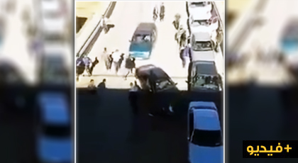 فيديو.. شاهدوا الفوضى التي أصبح يعيشها معبر فرخانة بسبب "القيادة الجنونية" لبعض المهربين