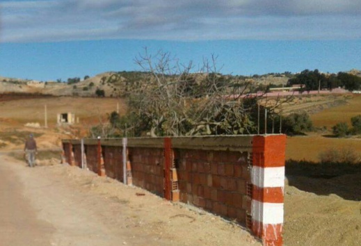 بجماعة دار الكبداني يستمر التحايل بالقانون قصد الترخيص للبناء غير القانوني بجماعة دار الكبداني يستمر التحايل بالقانون قصد الترخيص للبناء غير القانوني