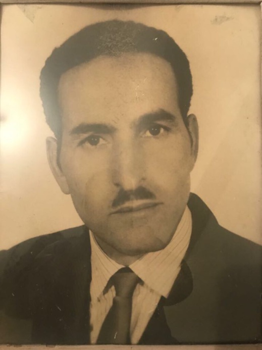 أربعينية الأستاذ علي الطاعي الذي خدم لمدة 40 سنة دون تسجيل أي غياب أربعينية الأستاذ علي الطاعي الذي خدم لمدة 40 سنة دون تسجيل أي غياب