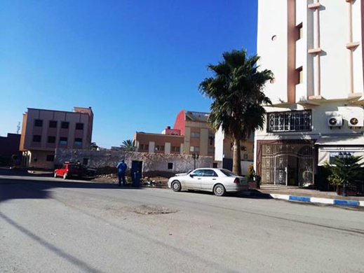إعلان عن بيع قطعة أرضية وسط الناظور بحي لعراصي بالمزاد العلني 