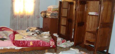 عصابة إجرامية مختصة في السطو على المنازل تروع أمن ساكنة حي زروالة ببني انصار عصابة إجرامية مختصة في السطو على المنازل تروع أمن ساكنة حي زروالة ببني انصار