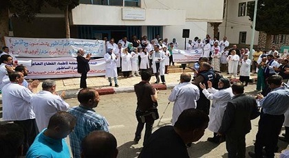 نقابة الأطباء بالناظور تدخل على خط قضية مستوصف أركمان وتصف مجرياته بتصفية حسابات مع مديرته نقابة الأطباء بالناظور تدخل على خط قضية مستوصف أركمان وتصف مجرياته بتصفية حسابات مع مديرته