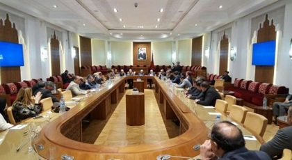 رغم التنافي.. "الأحرار" يصرون على عضوية لجنة استطلاعية خاصة بالملاعب المعشوشبة بجهة الشرق رغم التنافي.. "الأحرار" يصرون على عضوية لجنة استطلاعية خاصة بالملاعب المعشوشبة بجهة الشرق