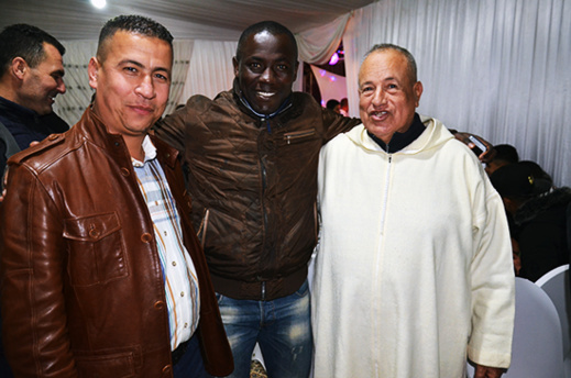 أبرشان للاعب إفواري: إلى ما تلعبش كورة مزيان نرميك في البحر أبرشان للاعب إفواري: إلى ما تلعبش كورة مزيان نرميك في البحر