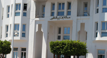 موظفو المجلس الاقليمي وعمالة الناظور يدقون باب وزير الداخلية للمطالبة بانصافهم موظفو المجلس الاقليمي وعمالة الناظور يدقون باب وزير الداخلية للمطالبة بانصافهم