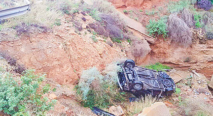حادثة سير خطيرة على الشريط الساحلي الرابط بين الحسيمة و الناظور حادثة سير خطيرة على الشريط الساحلي الرابط بين الحسيمة و الناظور