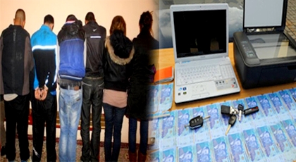 ضمنهم فتاتان.. أمن وجدة يسقط عصابة متخصصة في تزوير وترويج العملة الوطنية وهذا ما حجز بحوزتهم ضمنهم فتاتان.. أمن وجدة يسقط عصابة متخصصة في تزوير وترويج العملة الوطنية وهذا ما حجز بحوزتهم