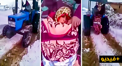 مؤلم.. سيدة مريضة معلقة في جرار عالق وسط الثلوج بإحدى القرى مؤلم.. سيدة مريضة معلقة في جرار عالق وسط الثلوج بإحدى القرى