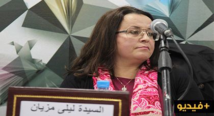 المؤرخة مزيان تقدم مؤلف حول الهجرة وتؤكد بأن الريف منطقة طاردة للسكان منذ قرون المؤرخة مزيان تقدم مؤلف حول الهجرة وتؤكد بأن الريف منطقة طاردة للسكان منذ قرون