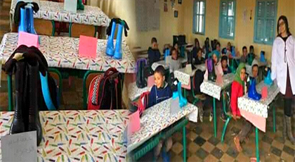 في بادرة إنسانية.. أستاذة توزع أحذية وجوارب على تلاميذها لمقاومة البرد في بادرة إنسانية.. أستاذة توزع أحذية وجوارب على تلاميذها لمقاومة البرد