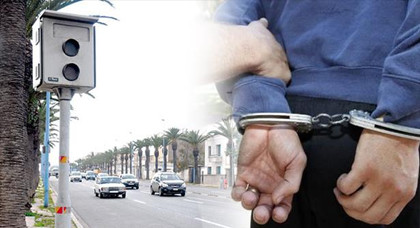 مصطفى الرميد: اعتقال السائقين بسبب الغرامات خطأ..والنيابة العامة تتدارك الأمر مصطفى الرميد: اعتقال السائقين بسبب الغرامات خطأ..والنيابة العامة تتدارك الأمر