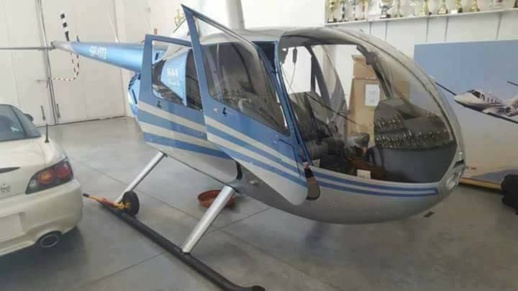 سابقة في المغرب: مواطن يعرض مروحية "هليكوبتر" للبيع على الفايسبوك بمليون درهم سابقة في المغرب: مواطن يعرض مروحية "هليكوبتر" للبيع على الفايسبوك بمليون درهم