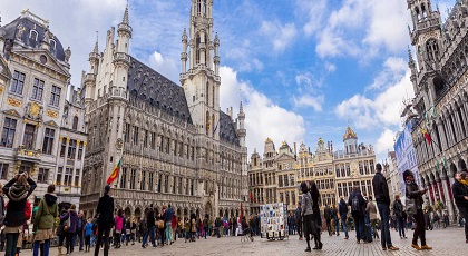 المهاجرون المغاربة يشكلون أكبر جالية أجنبية مقيمة في بروكسيل المهاجرون المغاربة يشكلون أكبر جالية أجنبية مقيمة في بروكسيل