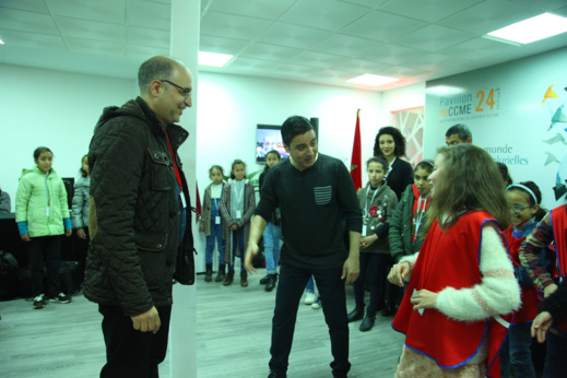 مؤسسة "دار العلوم" تنظم لفائدة تلاميذها رحلة لزيارة إلى المعرض الدولي للنشر والكتاب بالدار البيضاء مؤسسة "دار العلوم" تنظم لفائدة تلاميذها رحلة لزيارة إلى المعرض الدولي للنشر والكتاب بالدار البيضاء