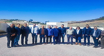 بأمر من وزير الفلاحة.. فروع شركتين أجنبيتين تنتقل إلى بني سيدال لوطا لتفقد أكبر معصرة للزيتون في المغرب بأمر من وزير الفلاحة.. فروع شركتين أجنبيتين تنتقل إلى بني سيدال لوطا لتفقد أكبر معصرة للزيتون في المغرب