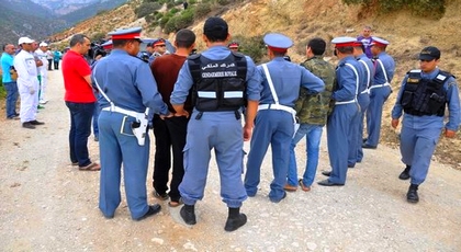 جريمة مروعة.. مقتل ثلاثيني بطلاقات نارية واختطاف زوجته يستنفر قيادة الدرك الملكي قرب العاصمة الرباط جريمة مروعة.. مقتل ثلاثيني بطلاقات نارية واختطاف زوجته يستنفر قيادة الدرك الملكي قرب العاصمة الرباط