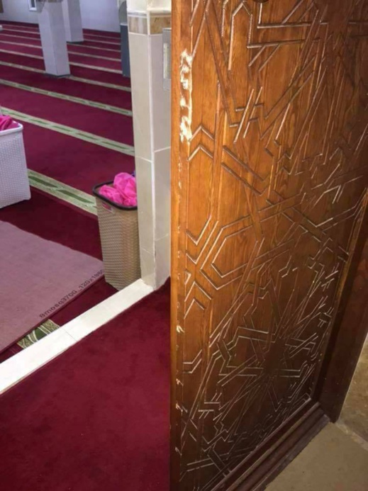 صور.. لصوص ينتهكون حرمة مسجد بالعروي ويسرقون بعض محتوياته