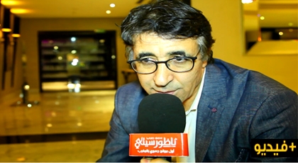 الأستاذ الجامعي محمد ميلود قرافي يحكي بالريفية تجربته في ديار المهجر مع مهاجري السبعينات الأستاذ الجامعي محمد ميلود قرافي يحكي بالريفية تجربته في ديار المهجر مع مهاجري السبعينات