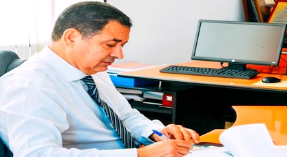 رئيس حاضرة الحسيمة يكتب: هل سيتم الاستغناء عن رؤساء الجماعات الترابية؟ رئيس حاضرة الحسيمة يكتب: هل سيتم الاستغناء عن رؤساء الجماعات الترابية؟