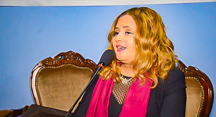 شاهد.. الفنانة تيفيور تؤدي مقطوعة" لالة بويا" بدون موسيقى في احتفاء جمعية امزيان بيوم المراة شاهد.. الفنانة تيفيور تؤدي مقطوعة" لالة بويا" بدون موسيقى في احتفاء جمعية امزيان بيوم المراة