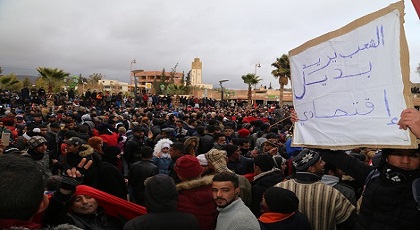 بنهيمة: بعد إغلاق مناجم جرادة.. الداخلية رفضت تفويت الأراضي الجماعية بنهيمة: بعد إغلاق مناجم جرادة.. الداخلية رفضت تفويت الأراضي الجماعية