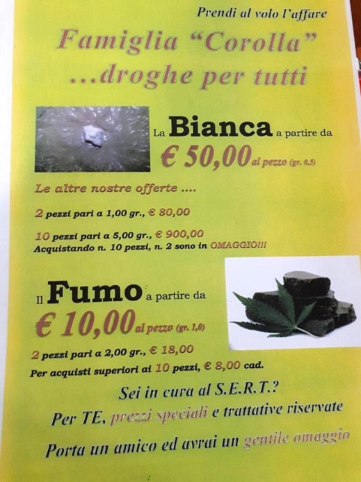 غريب.. اسرة مغربية توزع مطبوعات اشهارية للتشجيع على استهلاك المخدرات و الشرطة تتدخل لاعتقال افرادها غريب.. اسرة مغربية توزع مطبوعات اشهارية للتشجيع على استهلاك المخدرات و الشرطة تتدخل لاعتقال افرادها