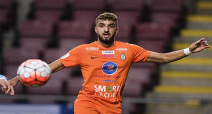 ابن الريف اللاعب عمر الدهري يوقع لنادي "يسيريوس" السويدي ابن الريف اللاعب عمر الدهري يوقع لنادي "يسيريوس" السويدي