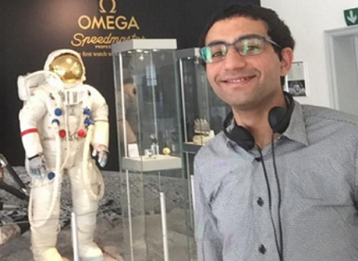 بائع متجول مغربي يحصل على الماجيستر في الهندسة من جامعة ايطالية بائع متجول مغربي يحصل على الماجيستر في الهندسة من جامعة ايطالية