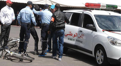 تلميذة تتعرض "للكريساج" أمام ثانوية ببني أنصار ومواطنون غاضبون من عدم تدخل الأمن