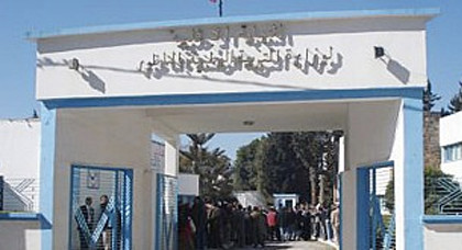 بعد أربع سنوات.. المحكمة تنصف أستاذة ناظورية بمدرسة الجاحظ بعد توقيفها عن العمل بعد أربع سنوات.. المحكمة تنصف أستاذة ناظورية بمدرسة الجاحظ بعد توقيفها عن العمل