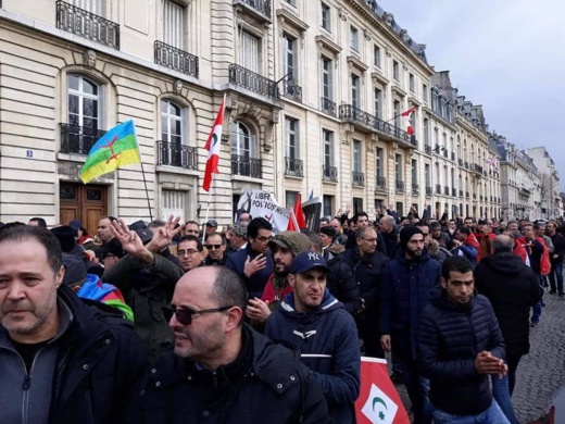 ربورطاج مطول.. مسيرة في باريس للمطالبة بإطلاق سراح معتقلي حراك الريف 