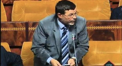 برلماني كاعي.. يتهم زملائه بنسيان قضية الصحراء ومعاقرة المشروبات وقضاء السهرات أثناء سفرياتهم برلماني كاعي.. يتهم زملائه بنسيان قضية الصحراء ومعاقرة المشروبات وقضاء السهرات أثناء سفرياتهم