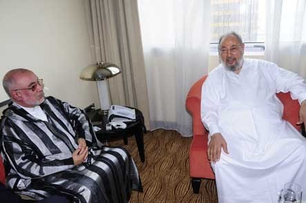 الزمزمي والقرضاوي يتفقان على عدم تأييد النقاب الزمزمي والقرضاوي يتفقان على عدم تأييد النقاب