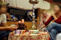 حرب الحكومة على الشيشة في المغرب تلقى تأييداً واسعاً حرب الحكومة على الشيشة في المغرب تلقى تأييداً واسعاً