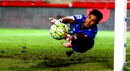 مثير.. الدولي الريفي منير المحمدي حارس المنتخب المغربي ينتقل لهذا الدوري الخليجي مثير.. الدولي الريفي منير المحمدي حارس المنتخب المغربي ينتقل لهذا الدوري الخليجي
