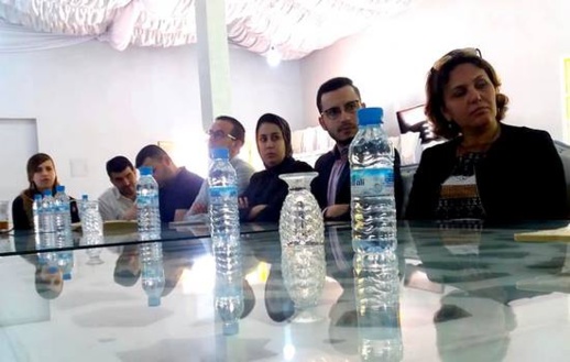 بالصور.. حزب أخنوش يستفز المقاطعين من الناظور ويروج لقنينات "سيدي علي" ضمن لقاء حزبي